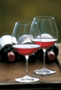Nur feinste Vinschger Tropfen werden beim „Weinsommer“ kredenzt. Bildnachweis: Export Organisation Südtirol/Frieder Blickle