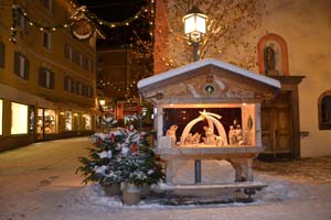 Nirgendwo sonst in Südtirol hat die Holzschnitzerei so viel Tradition wie im Grödnertal - in der Weihnachtszeit vor allem die Weihnachskrippen.